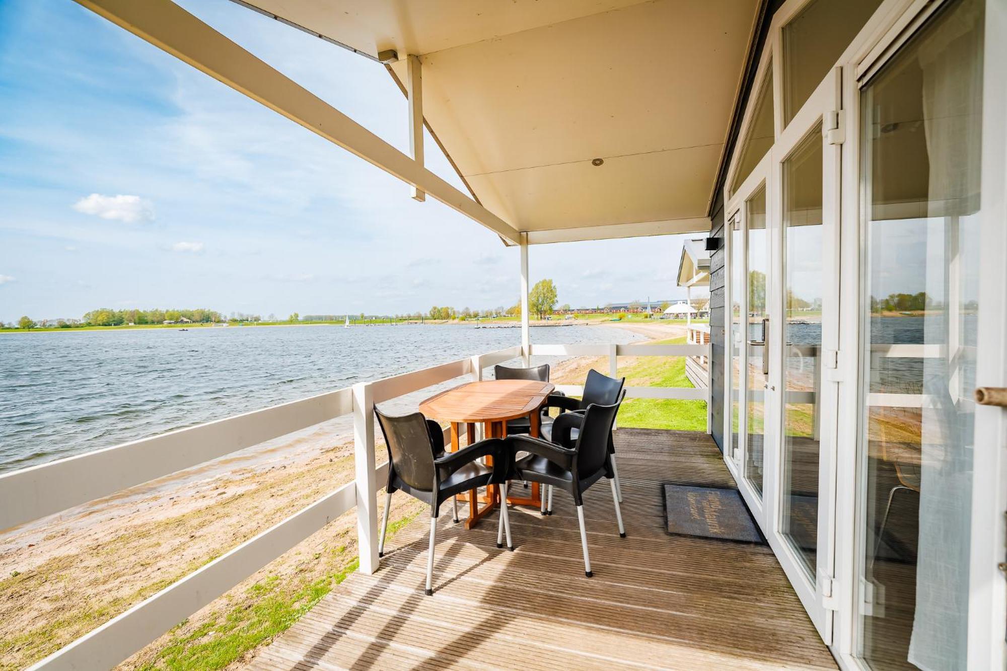 Vakantiepark Eiland Van Maurik Номер фото